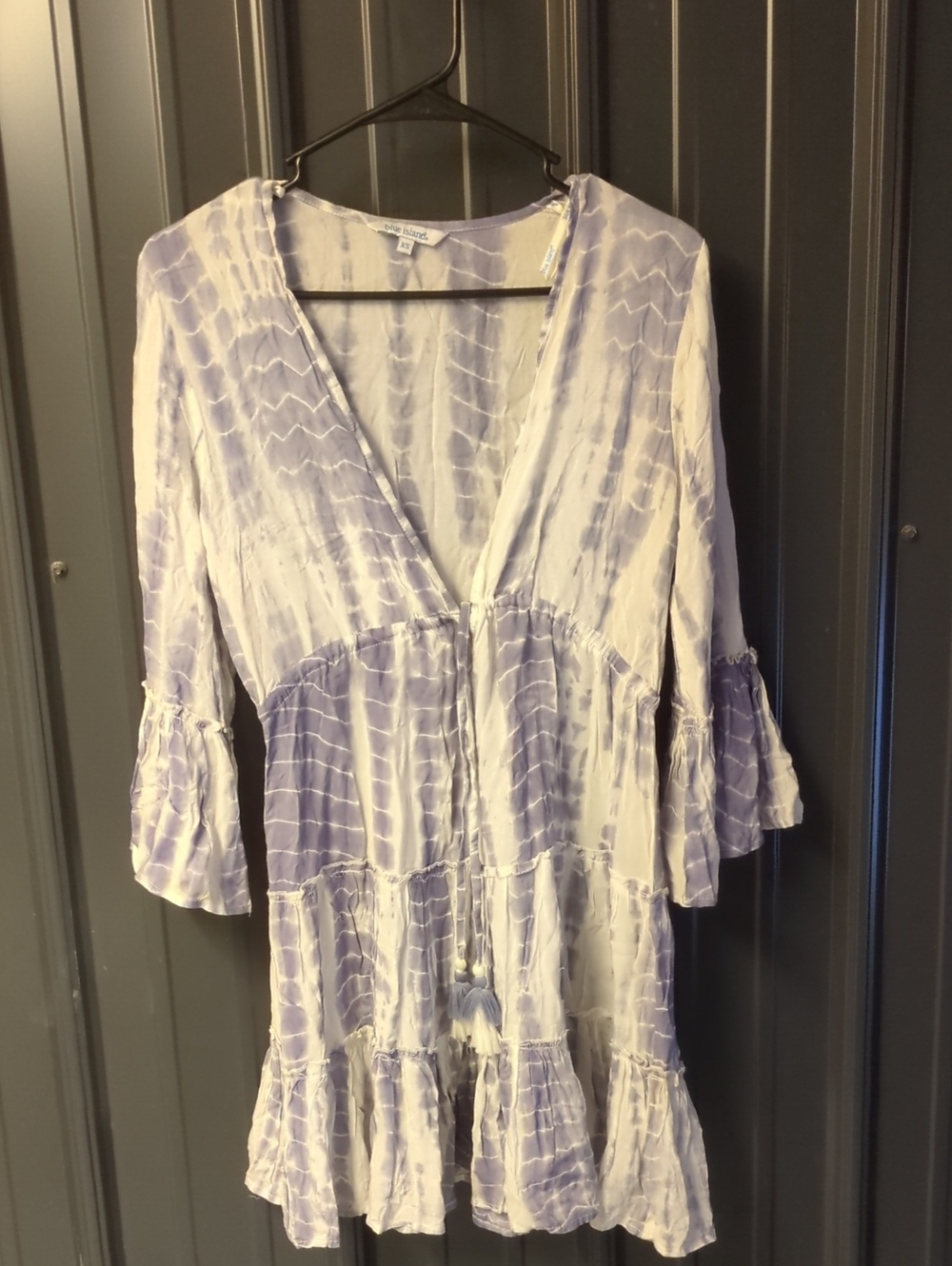 Tie-Dye Blue and White V-Neck Swim Cover-up